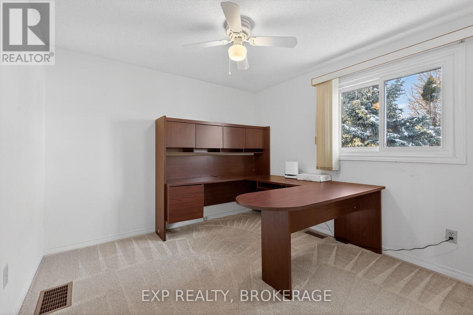 59 Chartwell Crescent, Kingston (Kingston East (Incl Barret Crt)), Ontario  K7K 6P3 - Photo 24 - X12635636