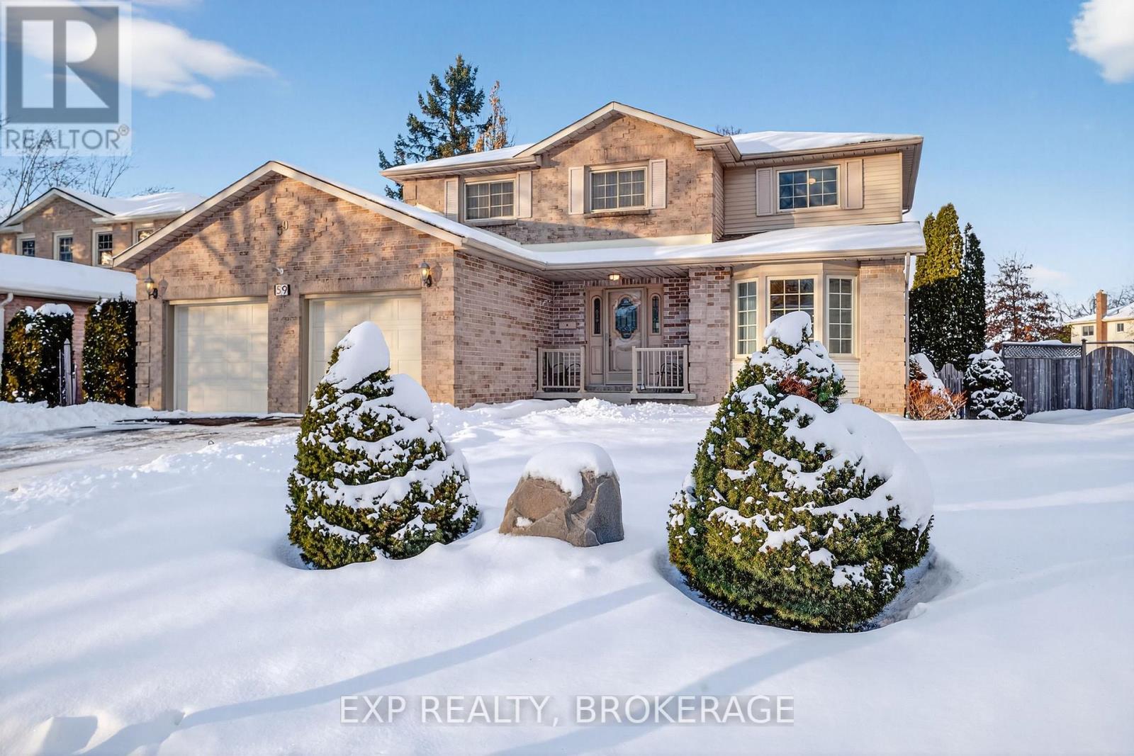 59 Chartwell Crescent, Kingston (Kingston East (Incl Barret Crt)), Ontario  K7K 6P3 - Photo 3 - X12635636