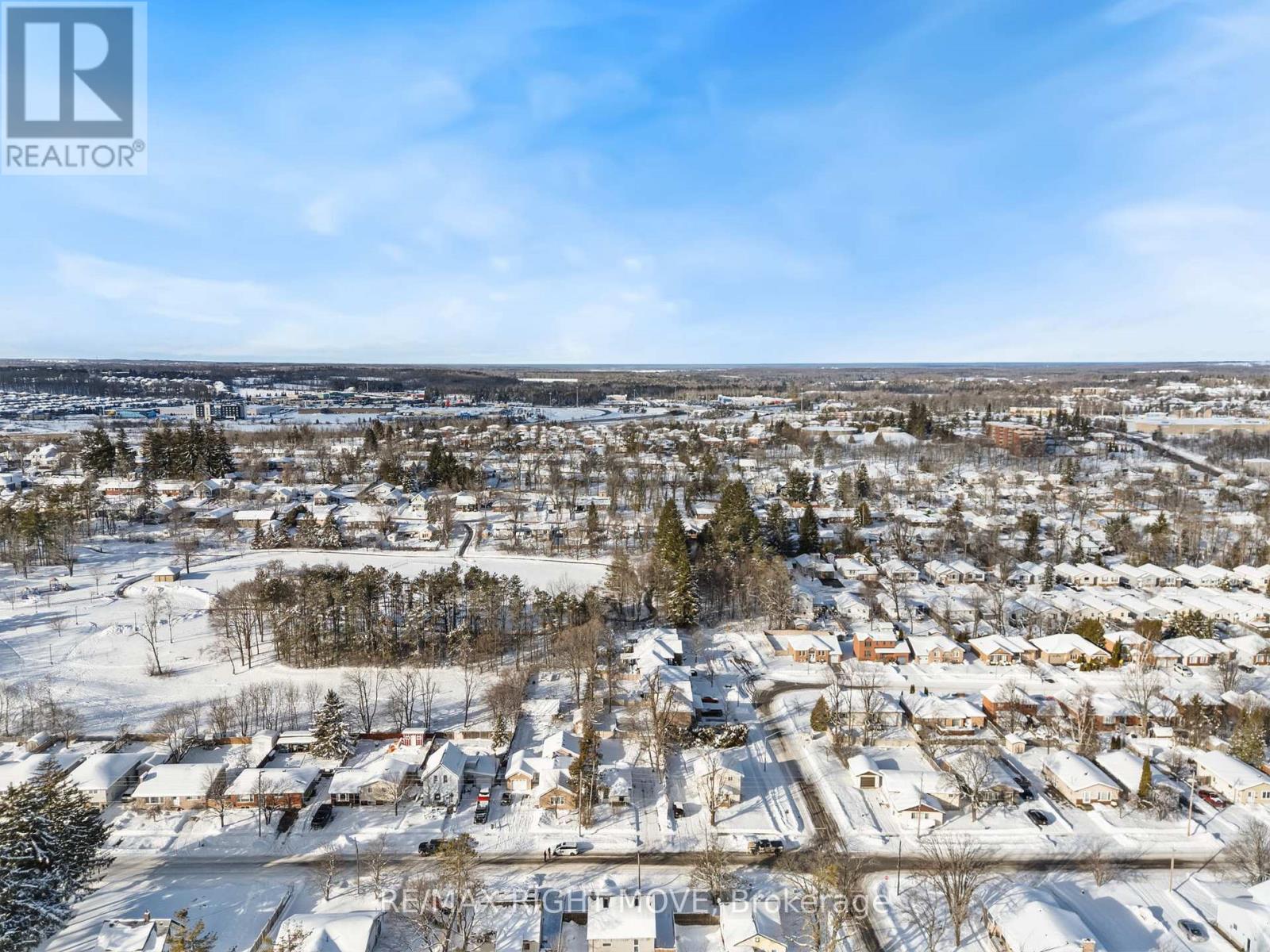 388 Mary Street, Orillia, Ontario  L3V 3G3 - Photo 22 - S12635626