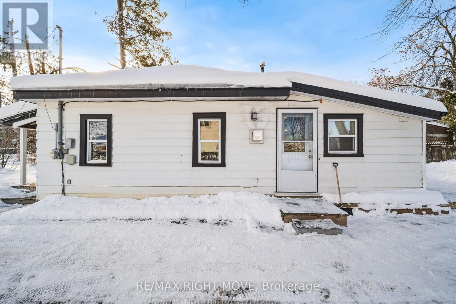 388 Mary Street, Orillia, Ontario  L3V 3G3 - Photo 38 - S12635626