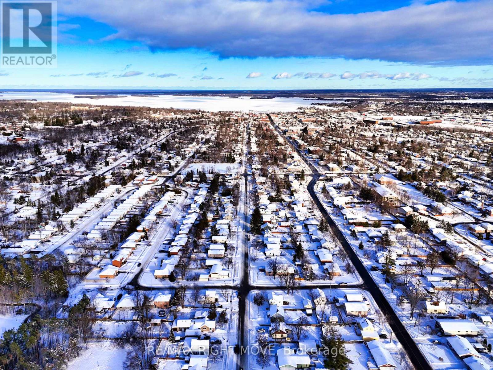 388 Mary Street, Orillia, Ontario  L3V 3G3 - Photo 40 - S12635626