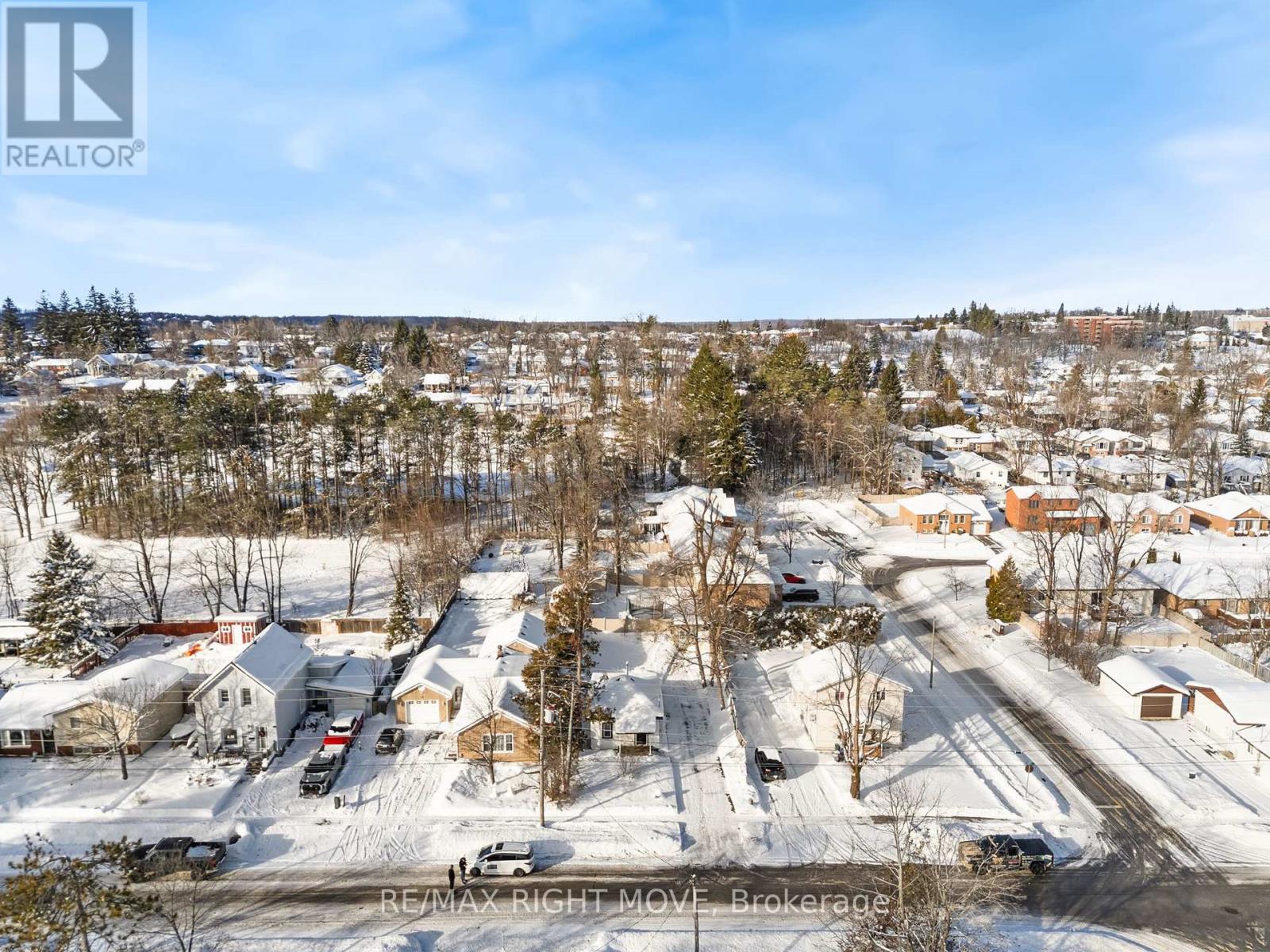 388 Mary Street, Orillia, Ontario  L3V 3G3 - Photo 6 - S12635626