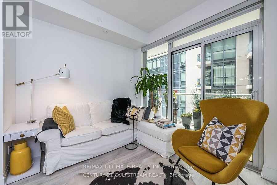 605 - 56 Annie Craig Drive N, Toronto, Ontario  M8V 0C8 - Photo 8 - W12635604