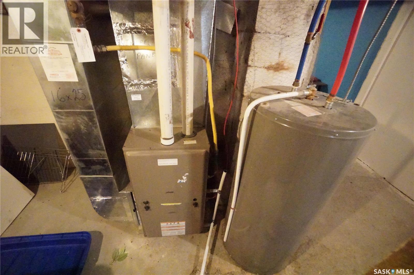 234 Lillooet Street Sw, Moose Jaw, Saskatchewan  S6H 4Z3 - Photo 33 - SK025676