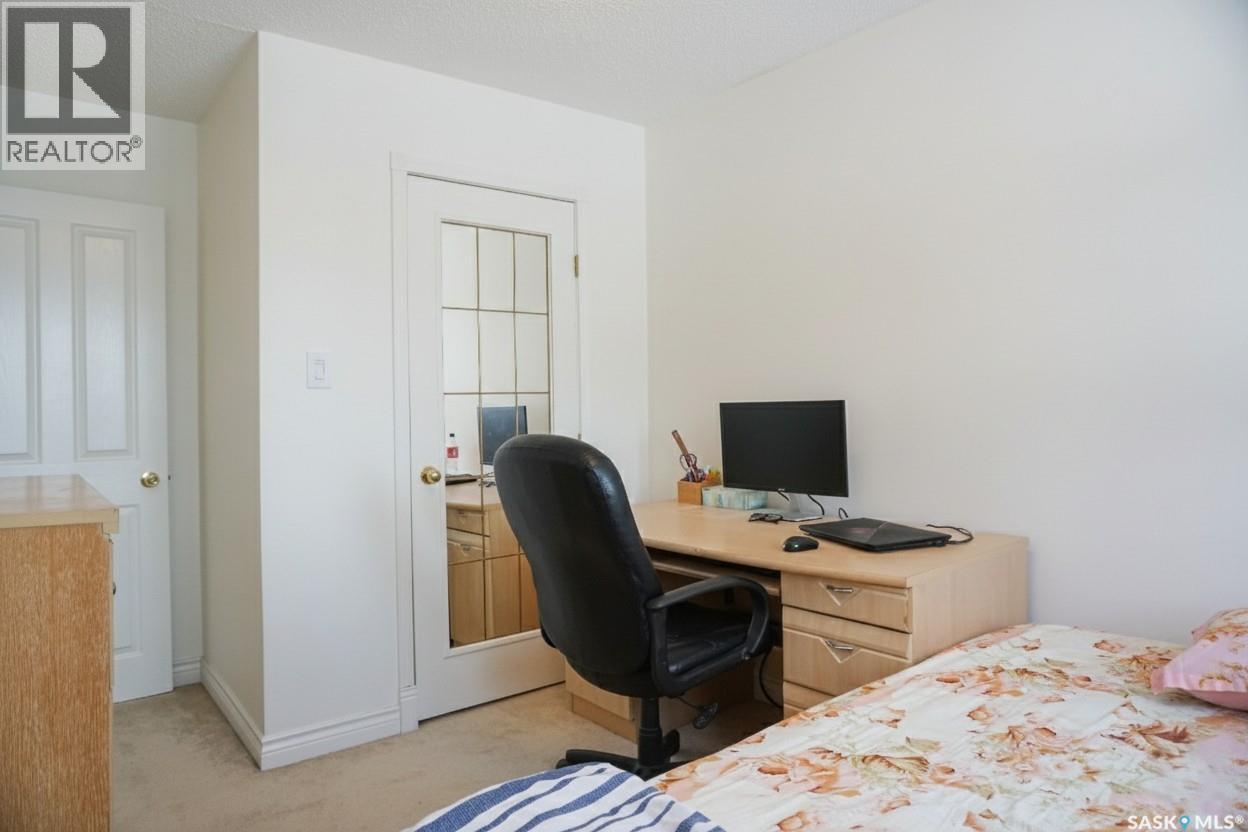 81 Mcnab Crescent, Regina, Saskatchewan  S4S 4B3 - Photo 15 - SK025675