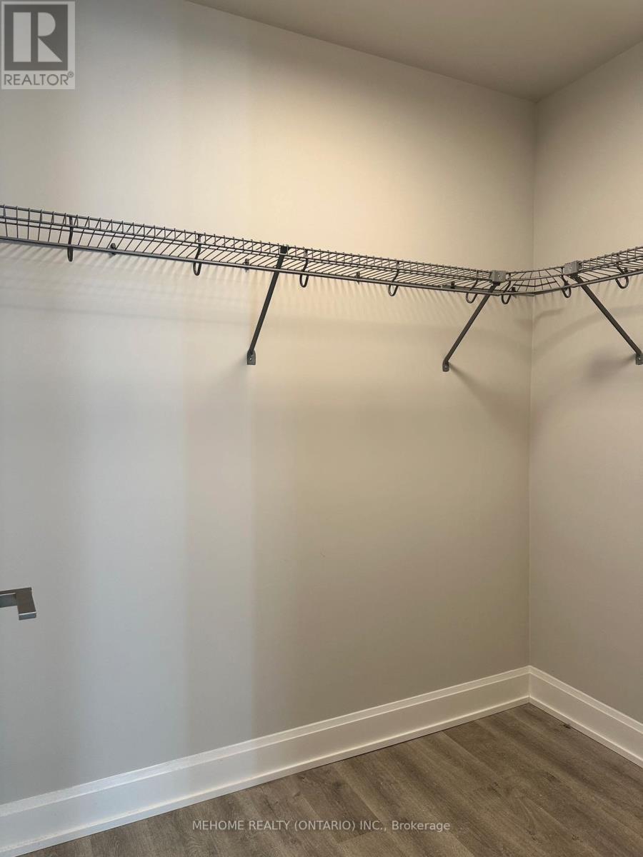 1711 - 38 Gandhi Lane, Markham (Commerce Valley), Ontario  L3T 0G8 - Photo 4 - N12635638