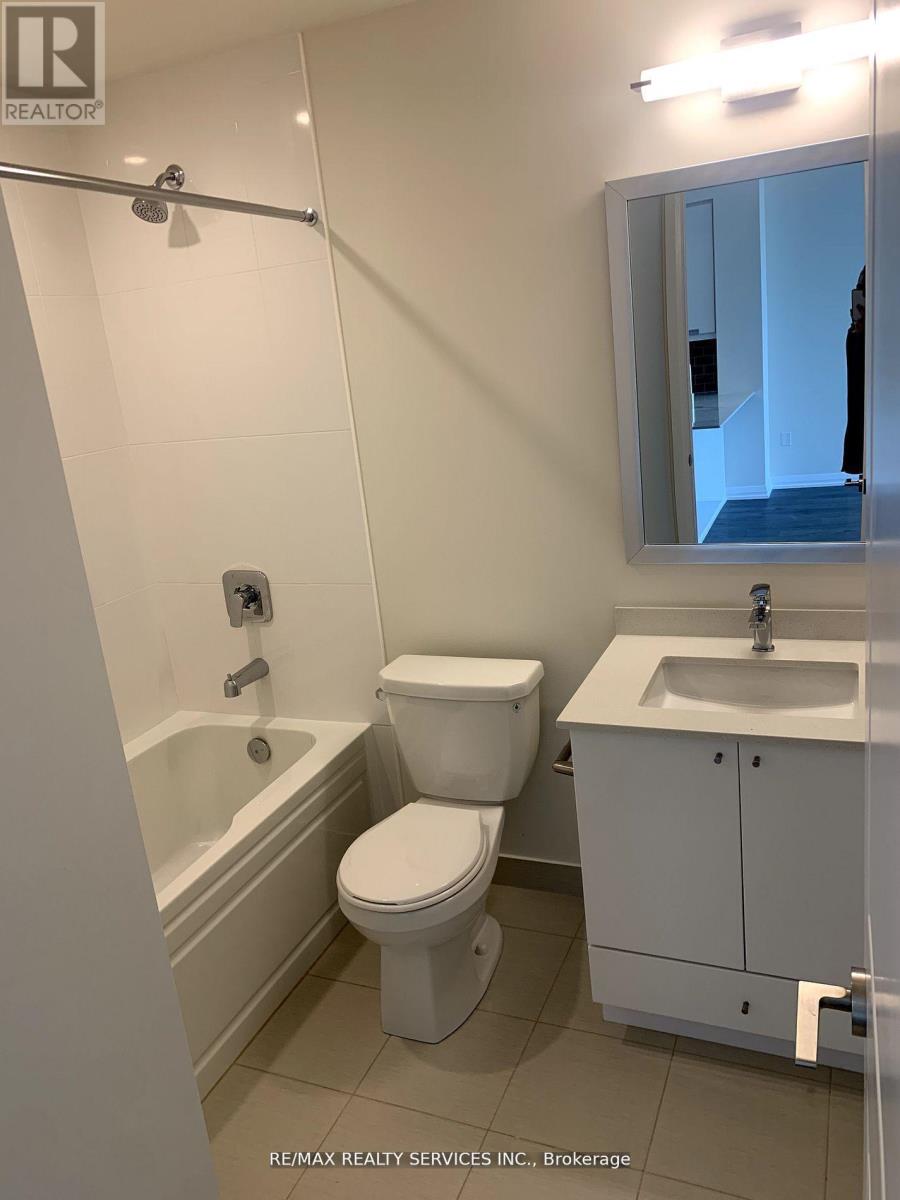 1620 - 35 Watergarden Drive, Mississauga (Hurontario), Ontario  L5R 0G8 - Photo 9 - W12635632