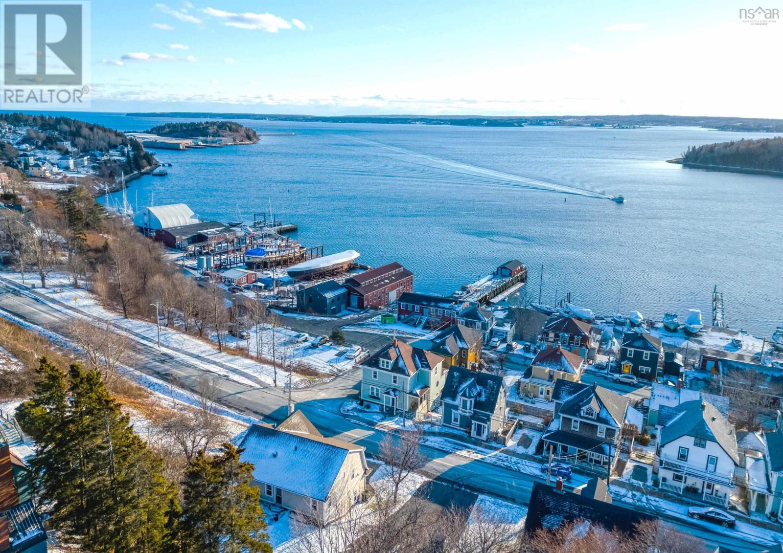 243 Pelham Street, Lunenburg, Nova Scotia