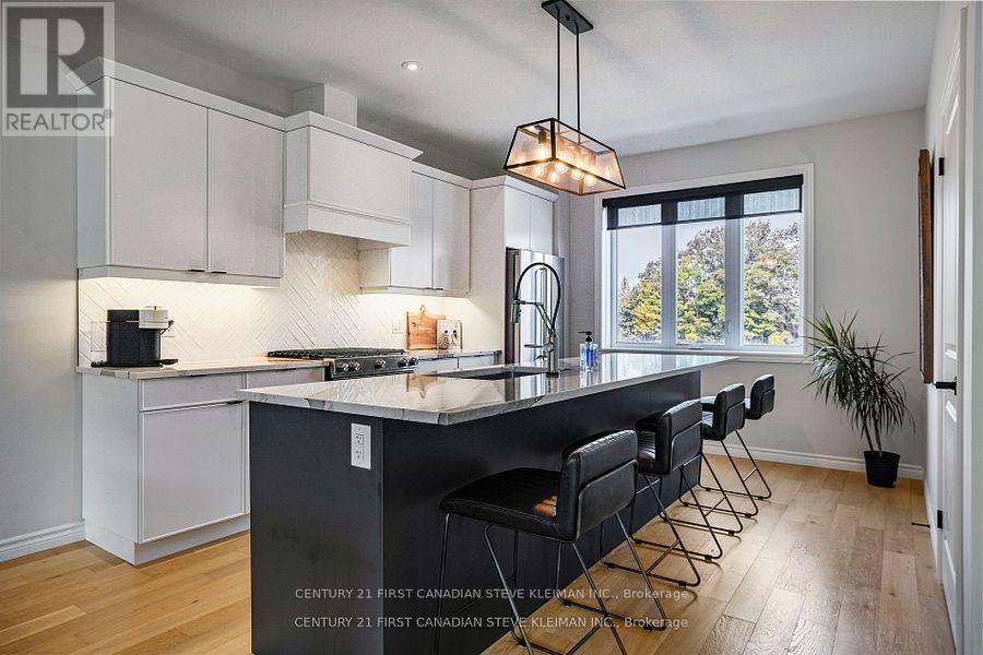 413 Callaway Road, London North, Ontario  N6G 2N1 - Photo 13 - X12635646