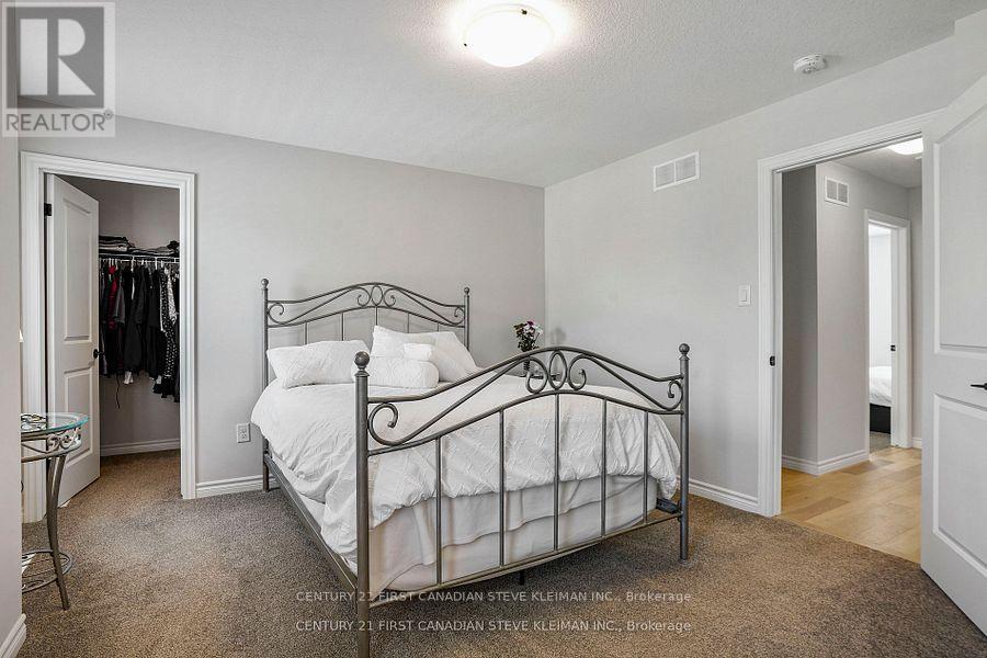 413 Callaway Road, London North, Ontario  N6G 2N1 - Photo 24 - X12635646