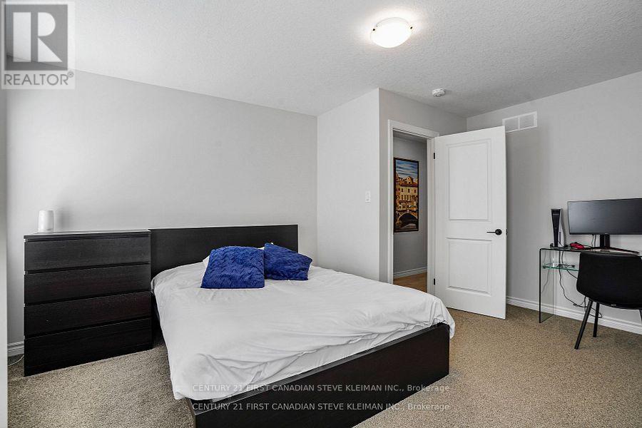 413 Callaway Road, London North, Ontario  N6G 2N1 - Photo 32 - X12635646