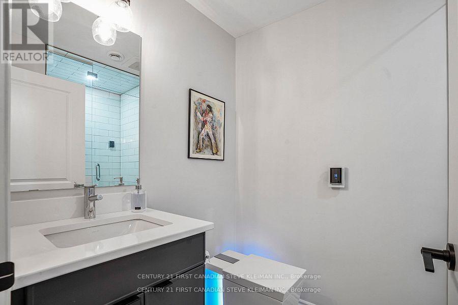 413 Callaway Road, London North, Ontario  N6G 2N1 - Photo 9 - X12635646