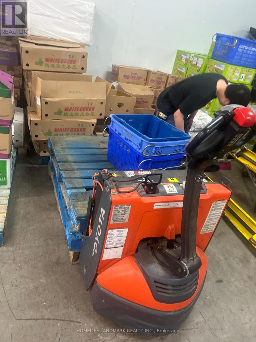 2301 Brimley Road, Toronto (Agincourt North), Ontario  M1S 5B8 - Photo 7 - E12635614