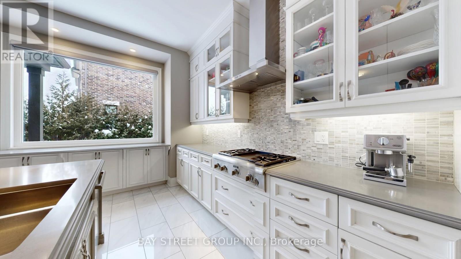 39 Cairns Gate, King, Ontario  L7B 0P5 - Photo 16 - N12627628