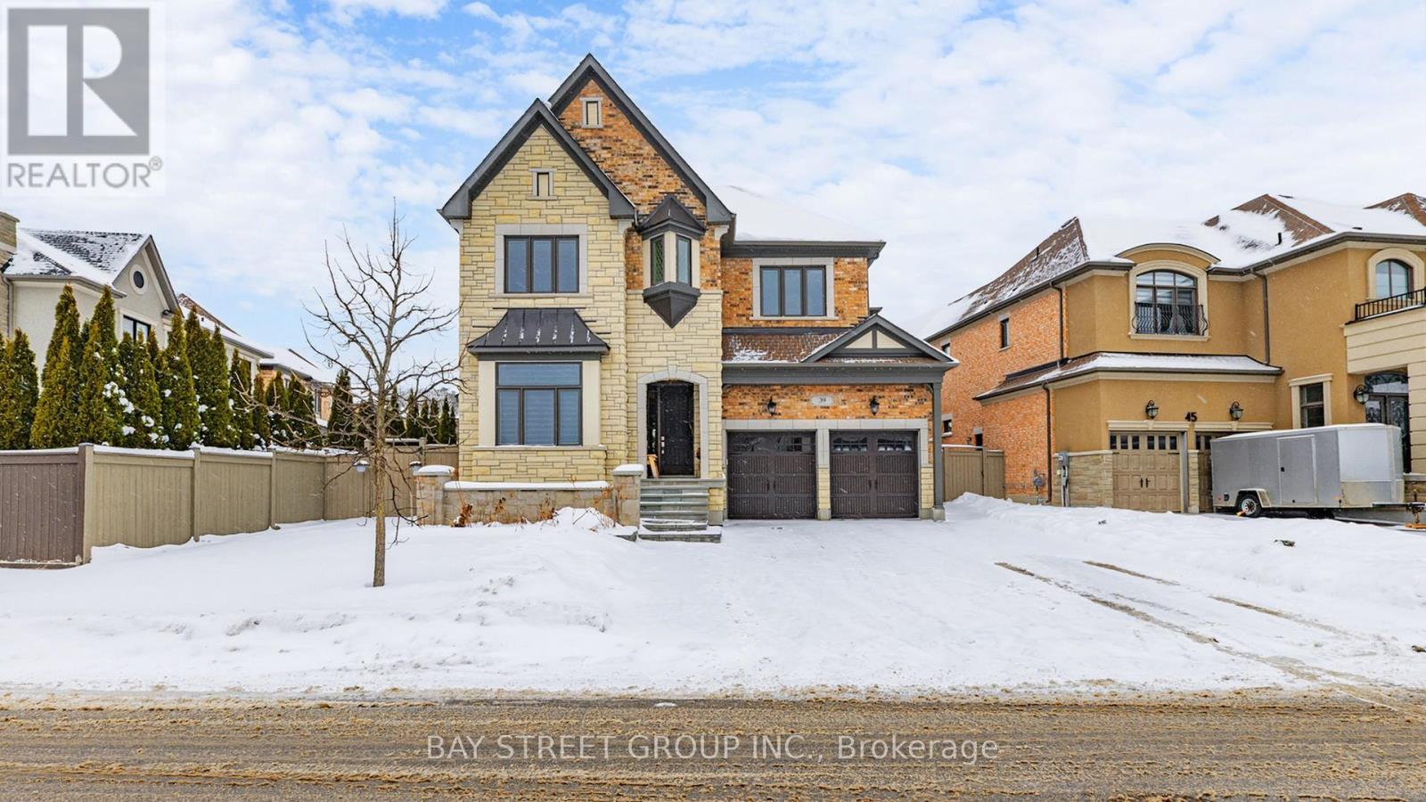 39 CAIRNS GATE, King, Ontario