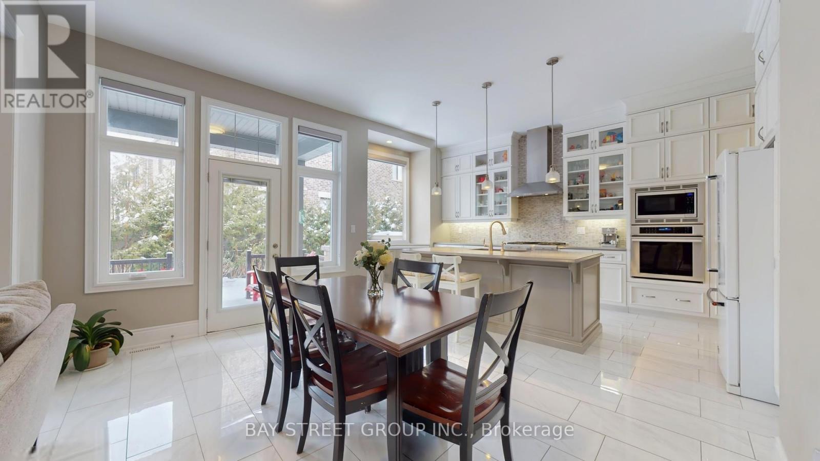 39 Cairns Gate, King, Ontario  L7B 0P5 - Photo 19 - N12627628