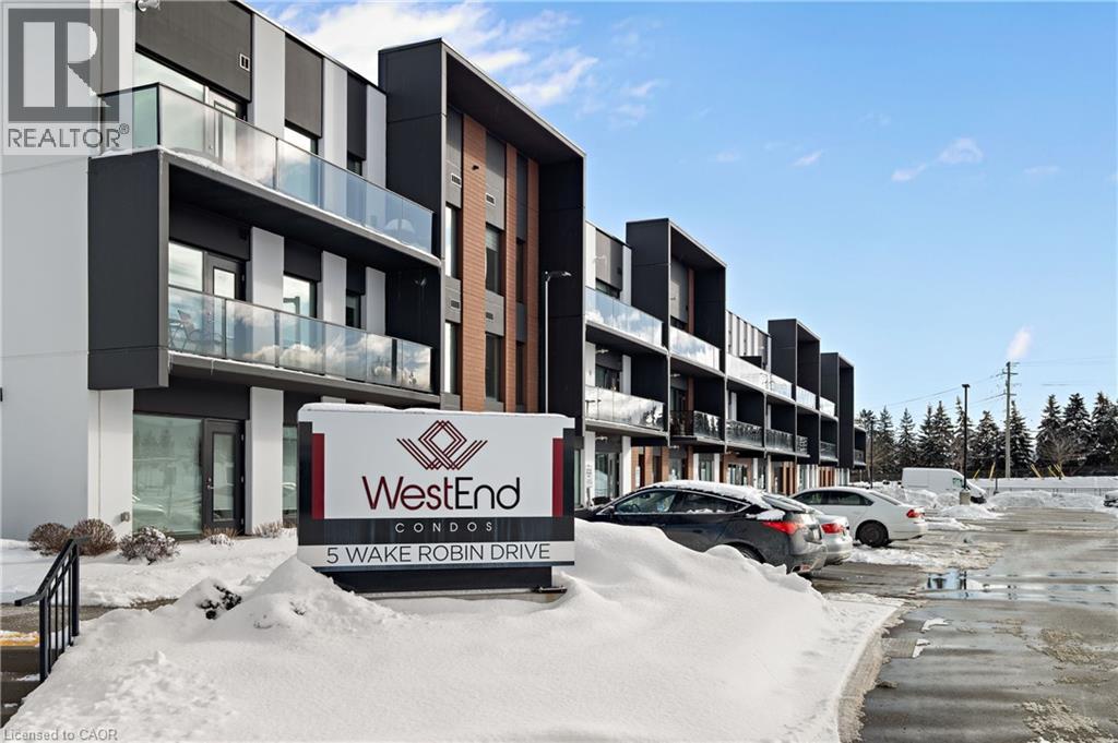 5 WAKE ROBIN Drive Unit# 214, waterloo, Ontario