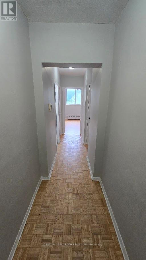 405 - 37 Peel Street, Barrie, Ontario  L4M 3L1 - Photo 3 - S12635648