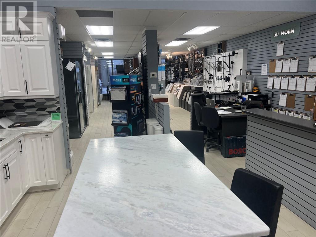 754b Lasalle Boulevard, Sudbury, Ontario  P3A 4V4 - Photo 2 - 2125920