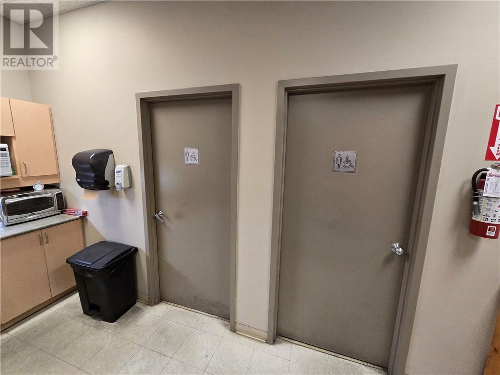 878 Falconbridge Unit# 1&2, Sudbury, Ontario  P3A 4S4 - Photo 16 - 2125901