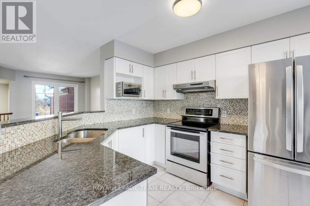 13 Grammercy Park, Ottawa, Ontario  K2C 4C7 - Photo 14 - X12635654