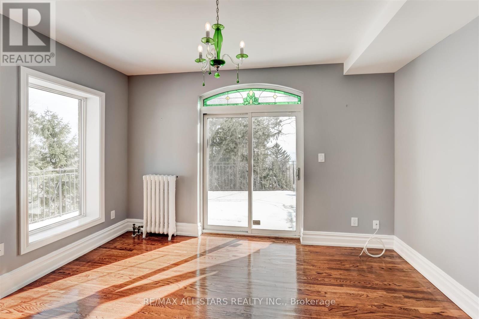 25 Hill Crescent, Toronto, Ontario  M1M 1H7 - Photo 9 - E12584126