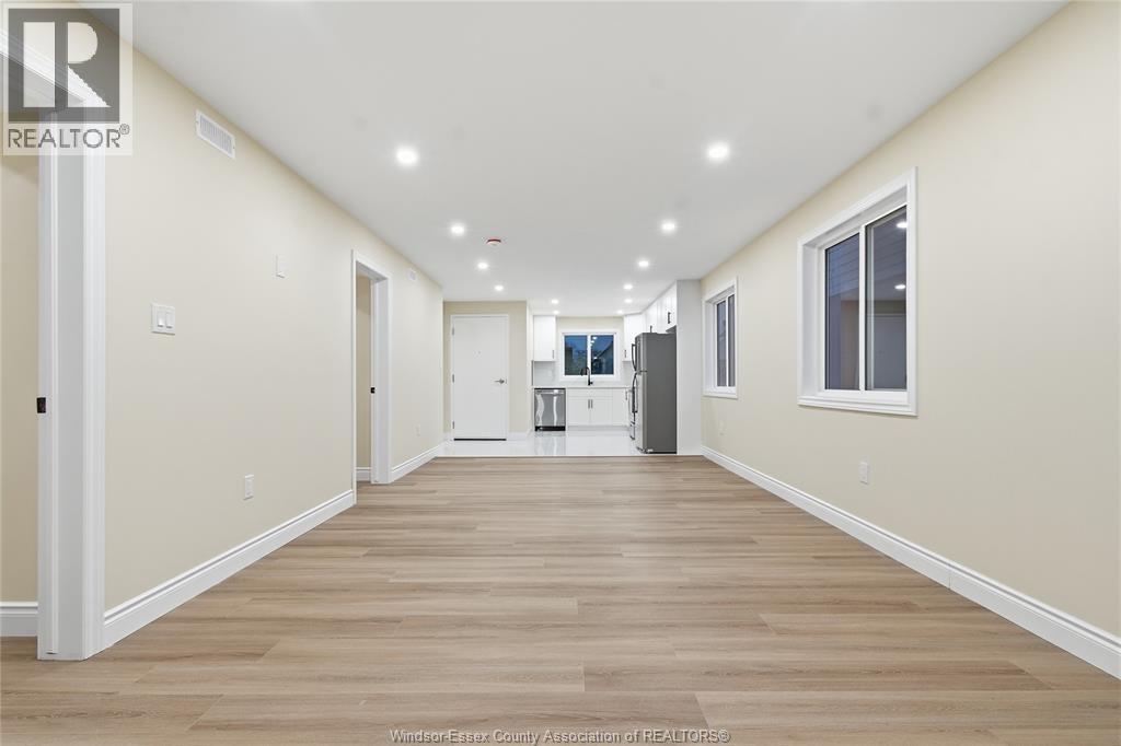 547 Dougall Avenue Unit# 4, Windsor, Ontario N9A 4P7 - Photo 11 - 25031715