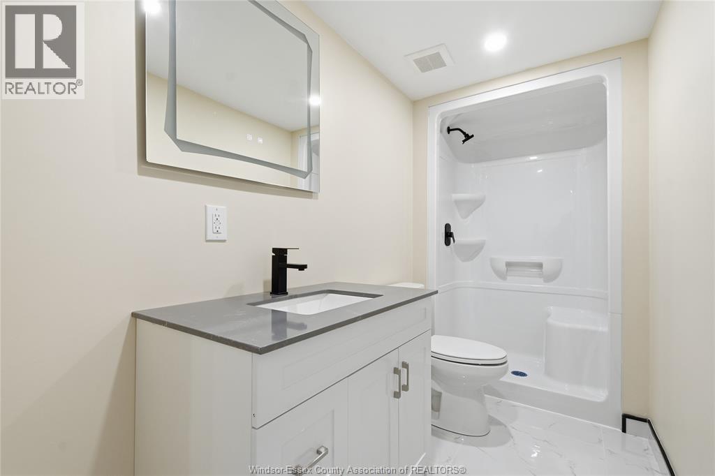 547 Dougall Avenue Unit# 1, Windsor, Ontario N9A 4P7 - Photo 9 - 25031712