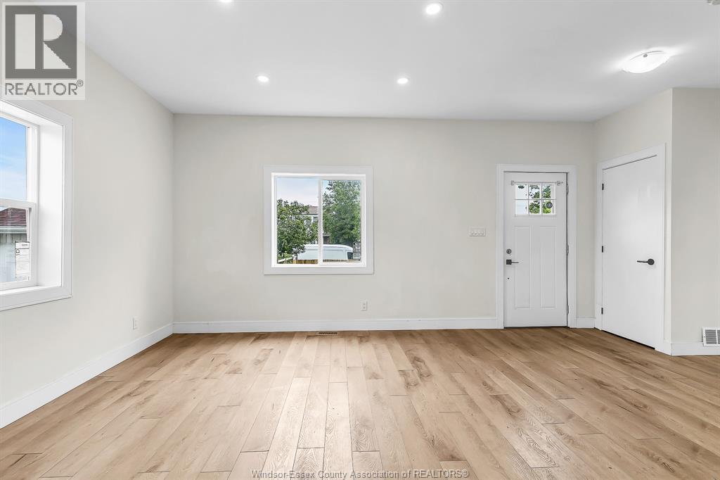 1737 Drouillard Road, Windsor, Ontario N8Y 2S6 - Photo 24 - 25031710