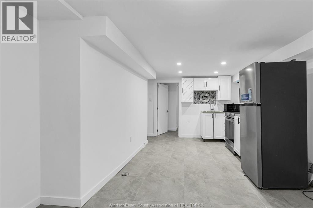 1737 Drouillard Road, Windsor, Ontario N8Y 2S6 - Photo 27 - 25031710