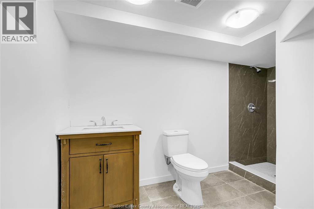 1737 Drouillard Road, Windsor, Ontario N8Y 2S6 - Photo 32 - 25031710