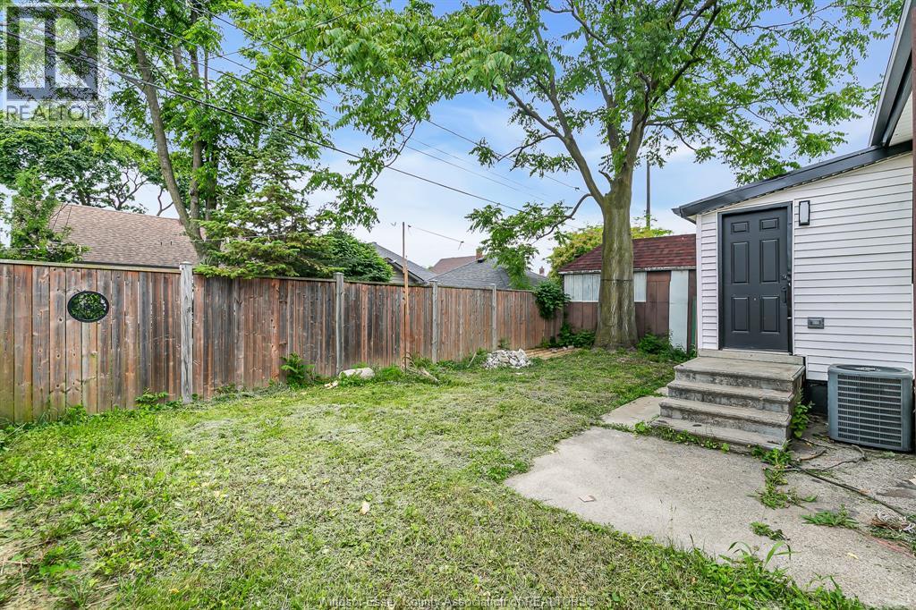 1737 Drouillard Road, Windsor, Ontario N8Y 2S6 - Photo 38 - 25031710