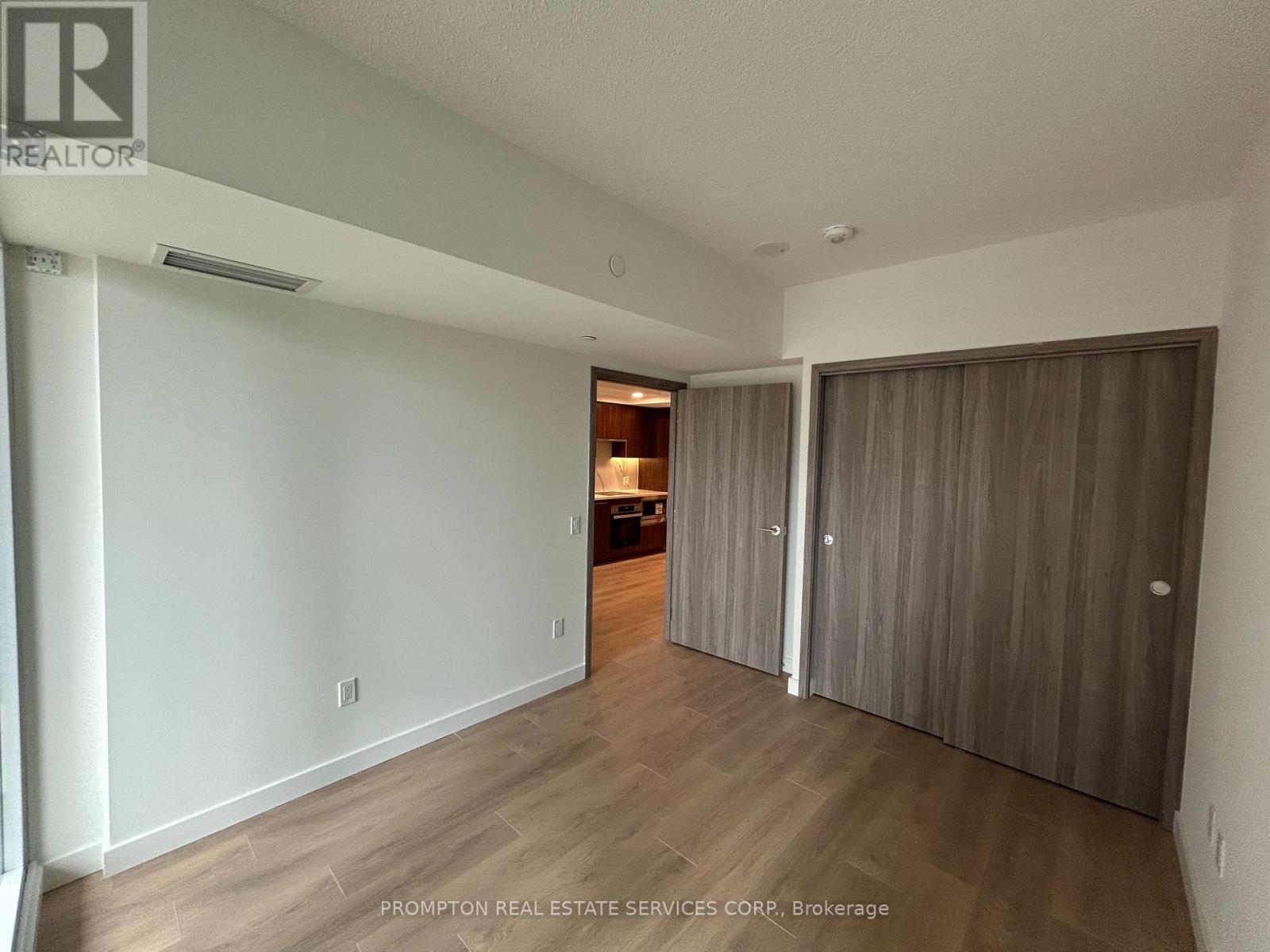 823 - 3 Concord Cityplace Way, Toronto (Waterfront Communities), Ontario  M5V 0X3 - Photo 15 - C12635666