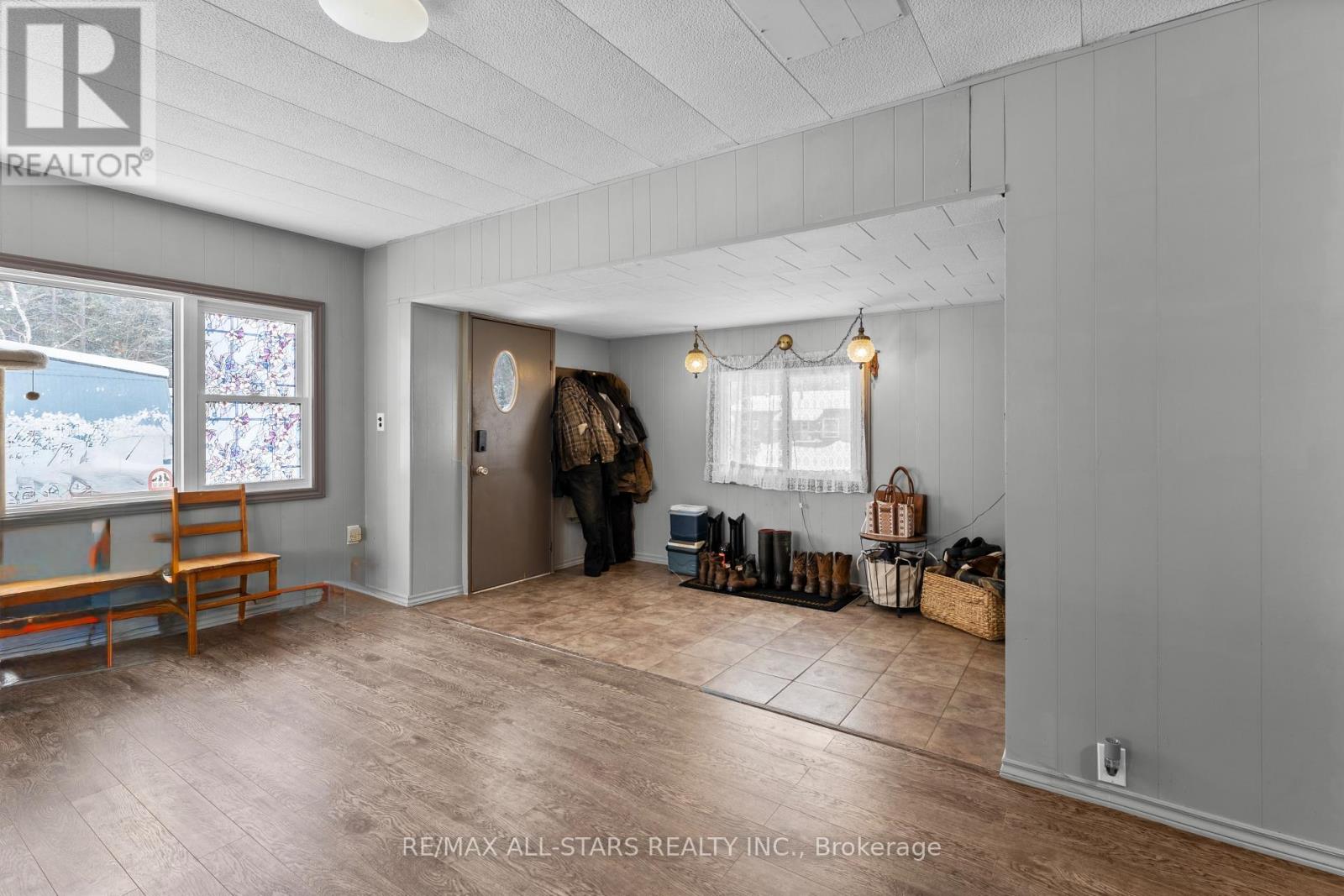 1088 Lutterworth Pines Road, Minden Hills (Lutterworth), Ontario  K0M 2K0 - Photo 4 - X12635698