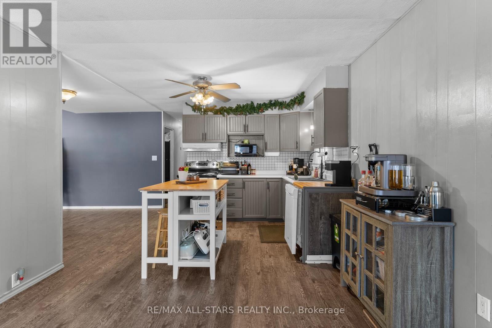 1088 Lutterworth Pines Road, Minden Hills (Lutterworth), Ontario  K0M 2K0 - Photo 9 - X12635698