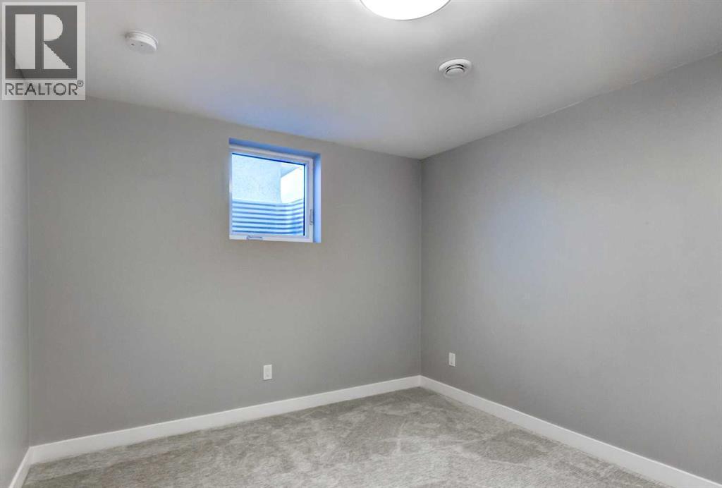 1724 Valleyview Road Ne, Calgary, Alberta  T2E 6E9 - Photo 24 - A2274414