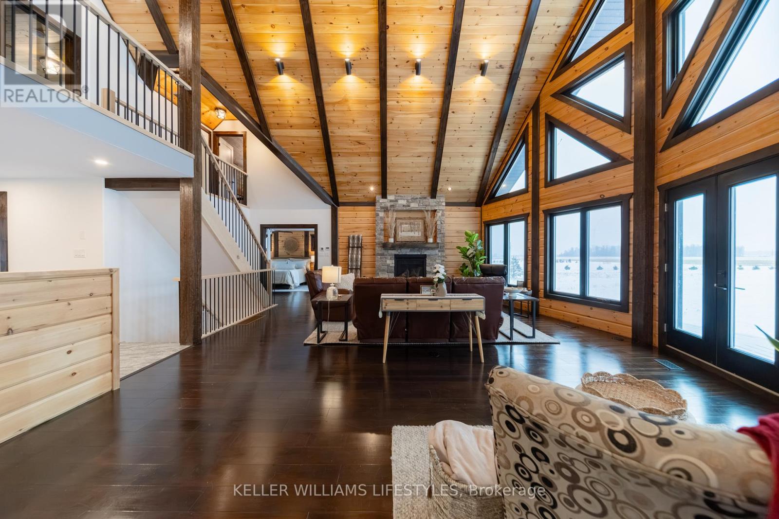 36007 Gore Road, South Huron, Ontario  N0M 1T0 - Photo 19 - X12635700