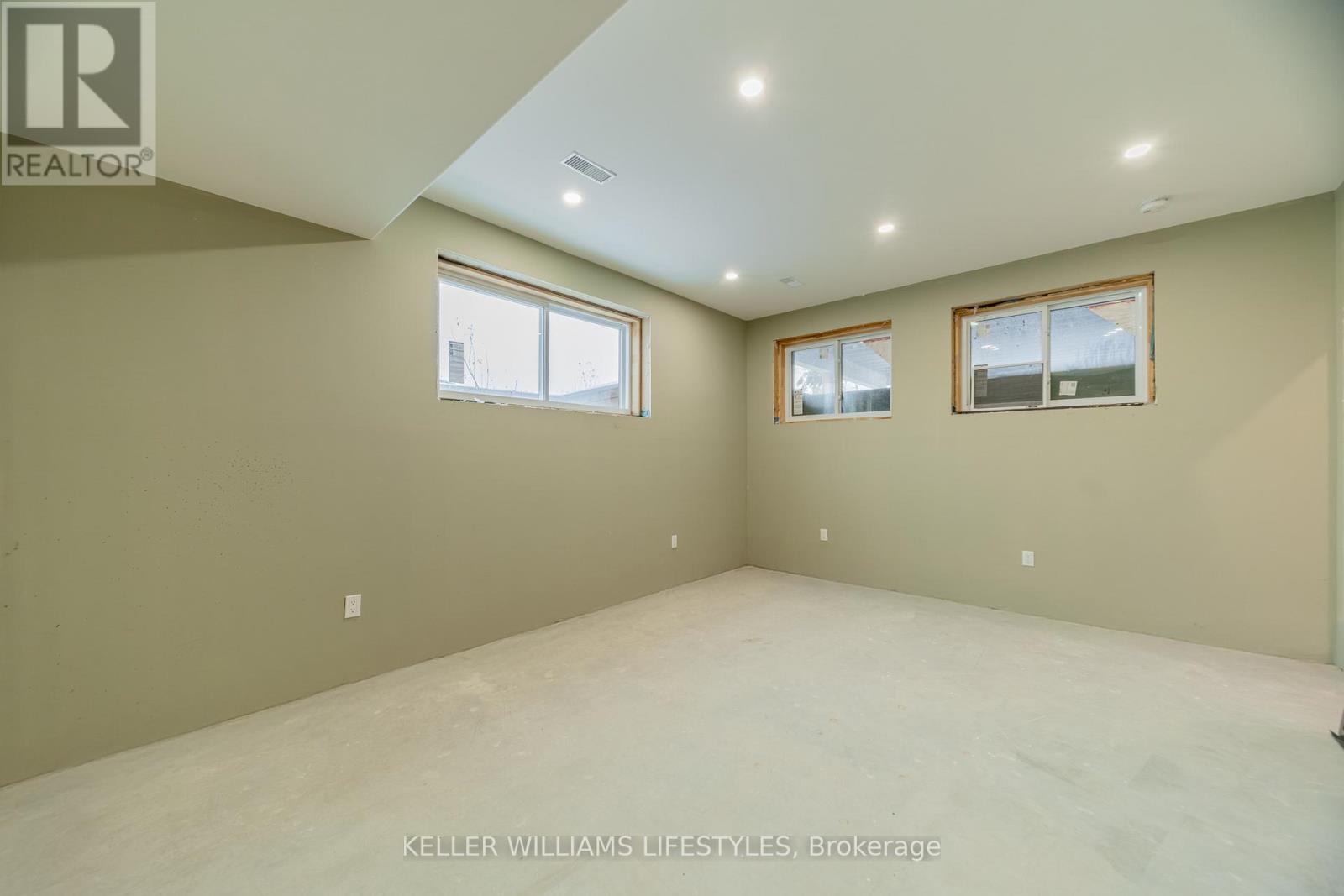 36007 Gore Road, South Huron, Ontario  N0M 1T0 - Photo 40 - X12635700