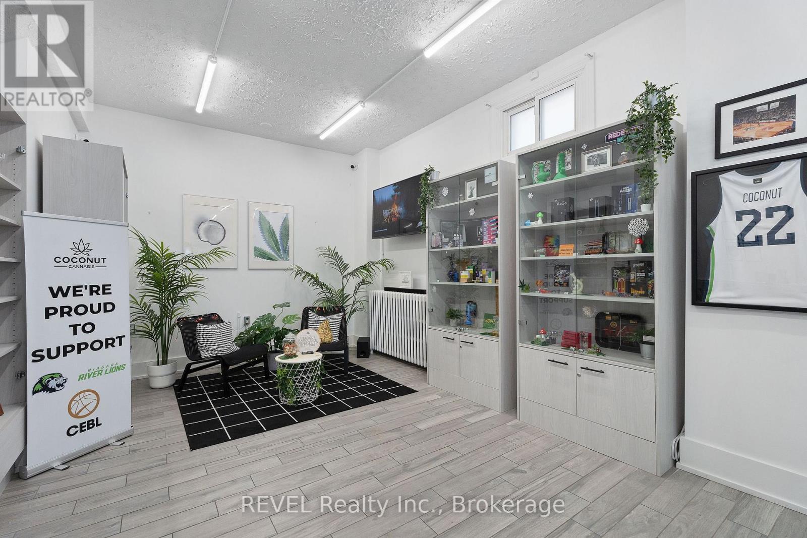 50 Front Street N, Thorold, Ontario L2V 1X5 - Photo 6 - X12635694