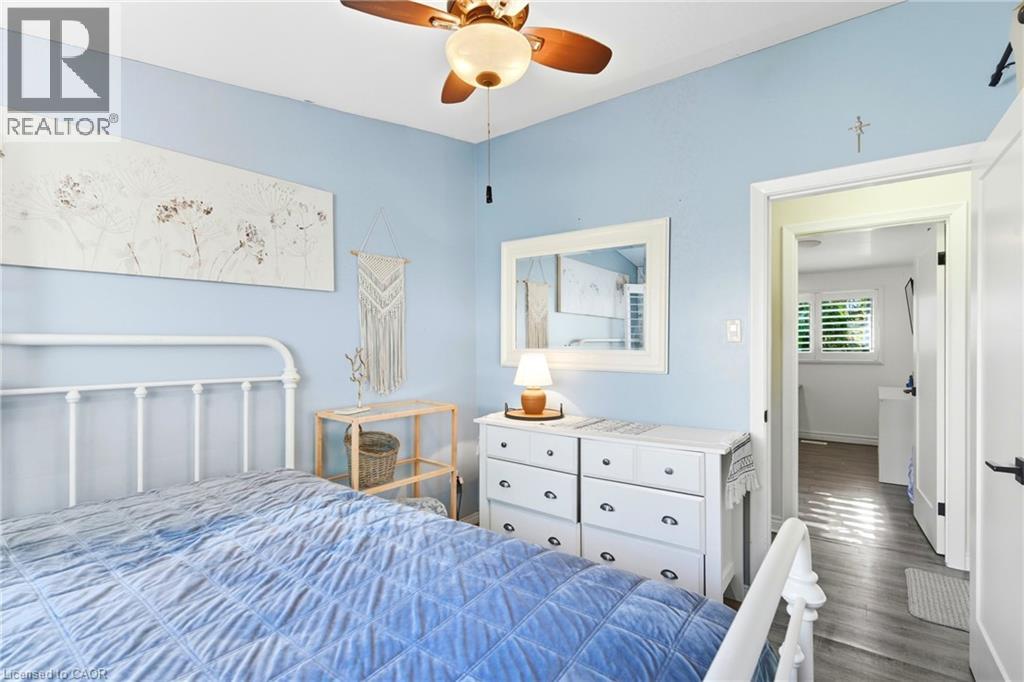 17 Carmen Avenue, Hamilton, Ontario  L8V 2H5 - Photo 9 - 40793965