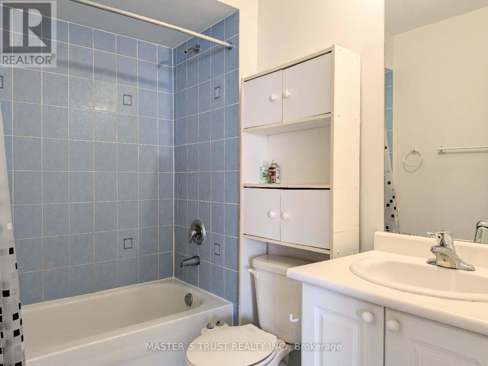 66 Gail Parks Crescent, Newmarket, Ontario  L3X 3B9 - Photo 15 - N12635688