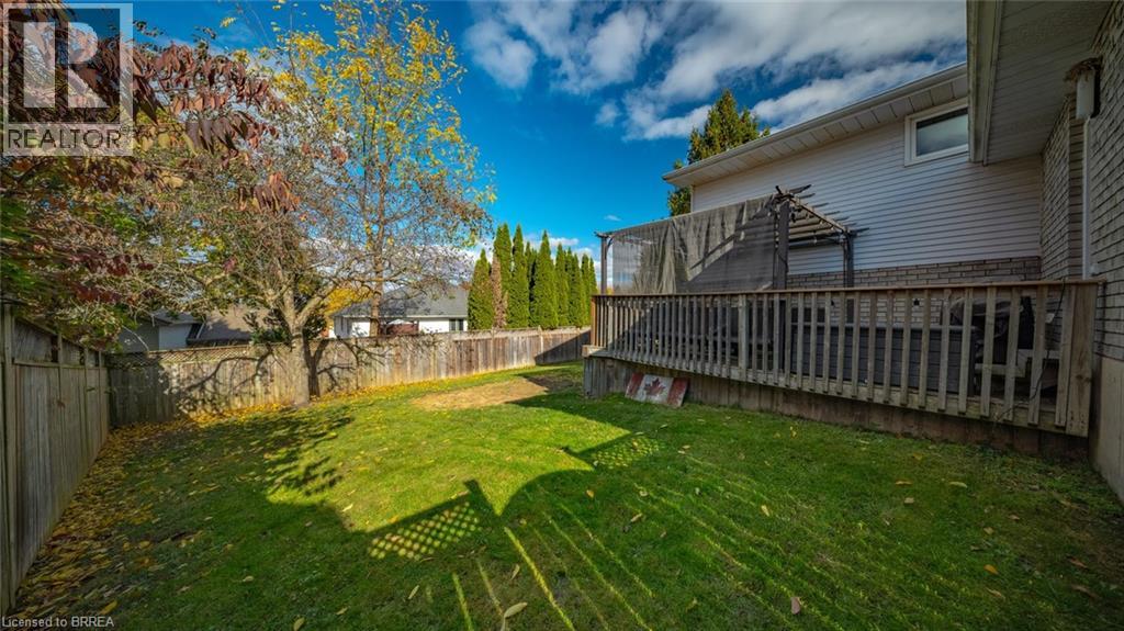 45 Latzer Crescent, Brantford, Ontario  N3V 1E1 - Photo 27 - 40794097