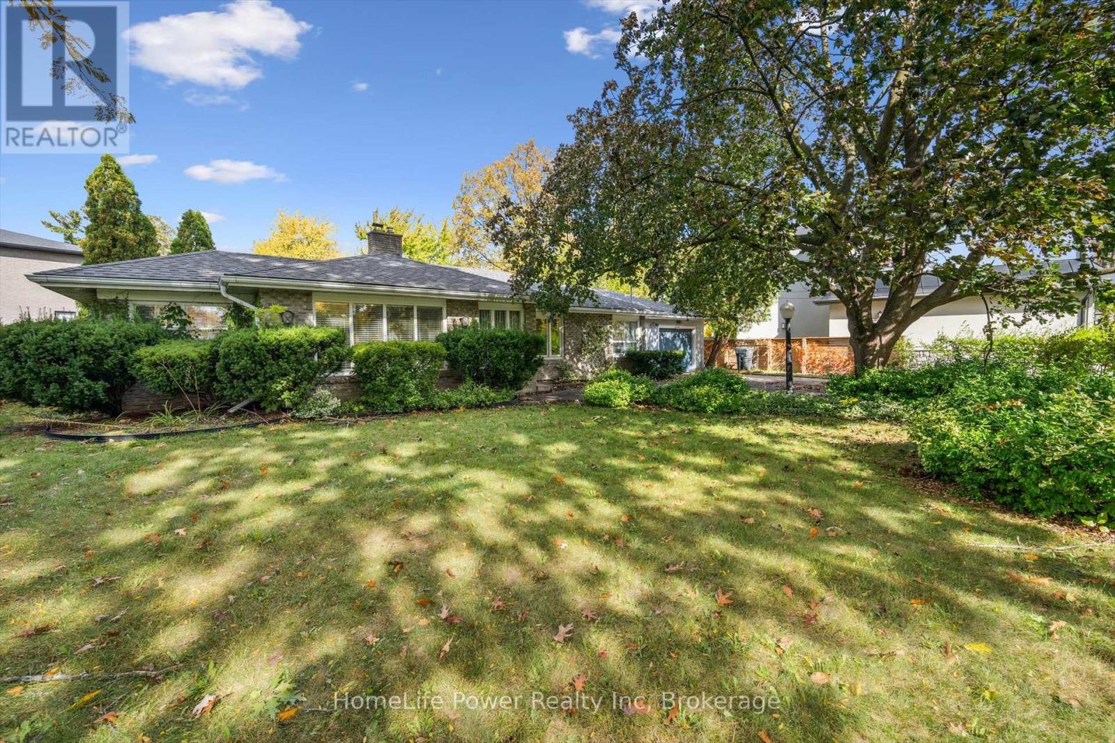 2085 FOWLER COURT, Mississauga, Ontario