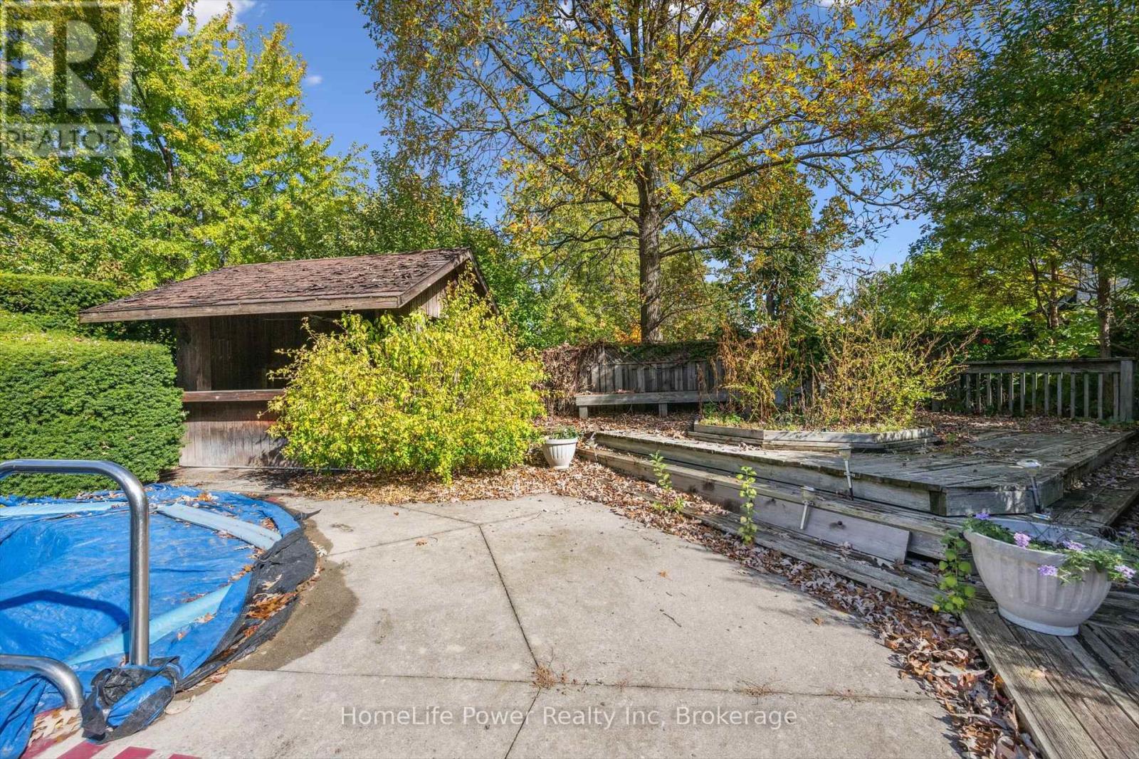 2085 Fowler Court, Mississauga, Ontario  L5K 1B7 - Photo 37 - W12483205