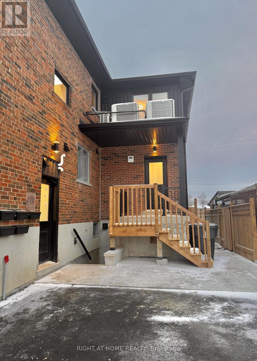 1a - 19 Arrowsmith Avenue, Toronto, Ontario  M6M 2W8 - Photo 3 - W12635670