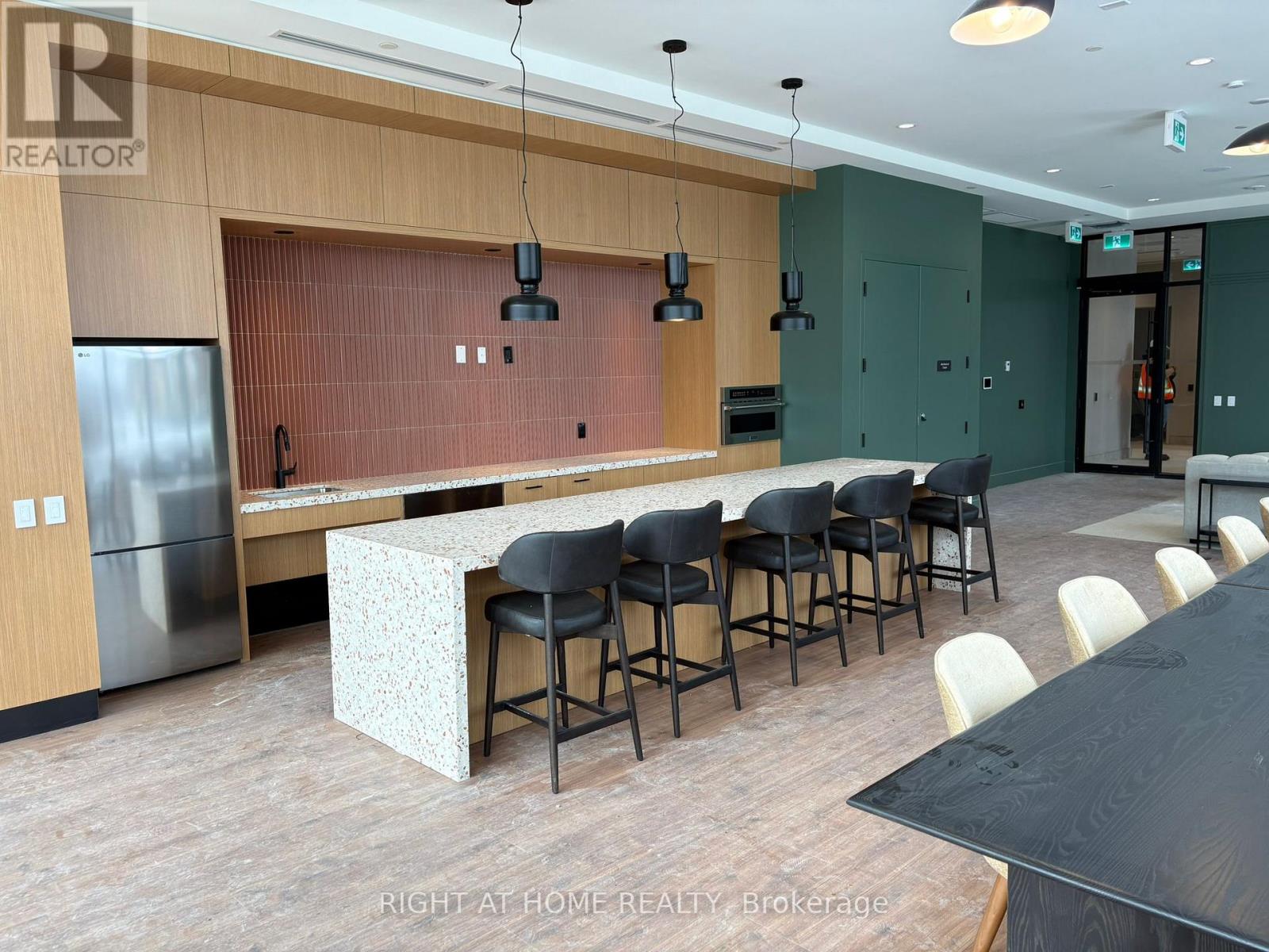 914 - 20 All Nations Drive, Brampton (Northwest Brampton), Ontario  L7A 5M5 - Photo 4 - W12635684