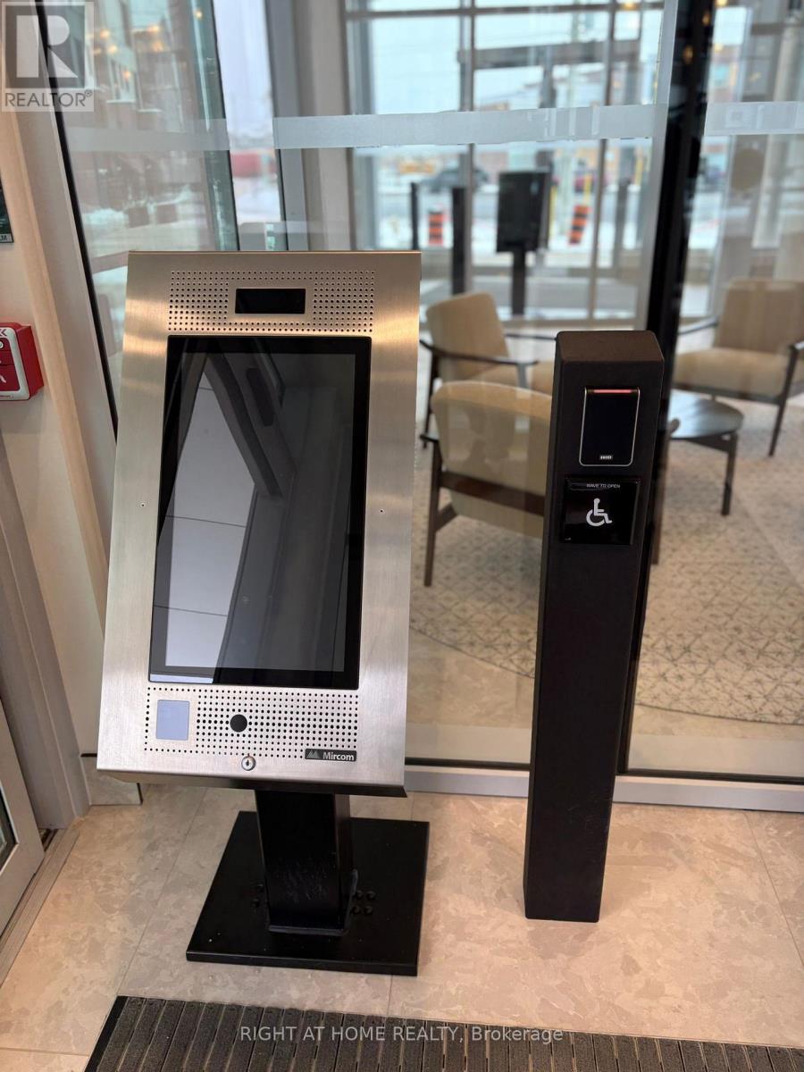 914 - 20 All Nations Drive, Brampton (Northwest Brampton), Ontario  L7A 5M5 - Photo 6 - W12635684