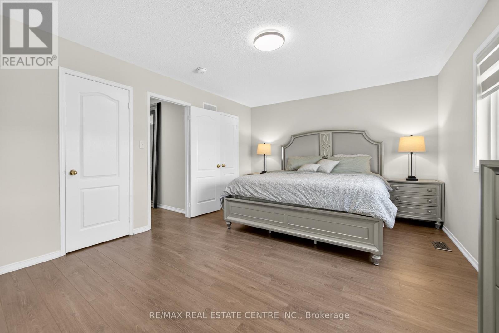 41 Sunnyview Road, Brampton (Fletcher's Meadow), Ontario  L7A 3E4 - Photo 26 - W12635702