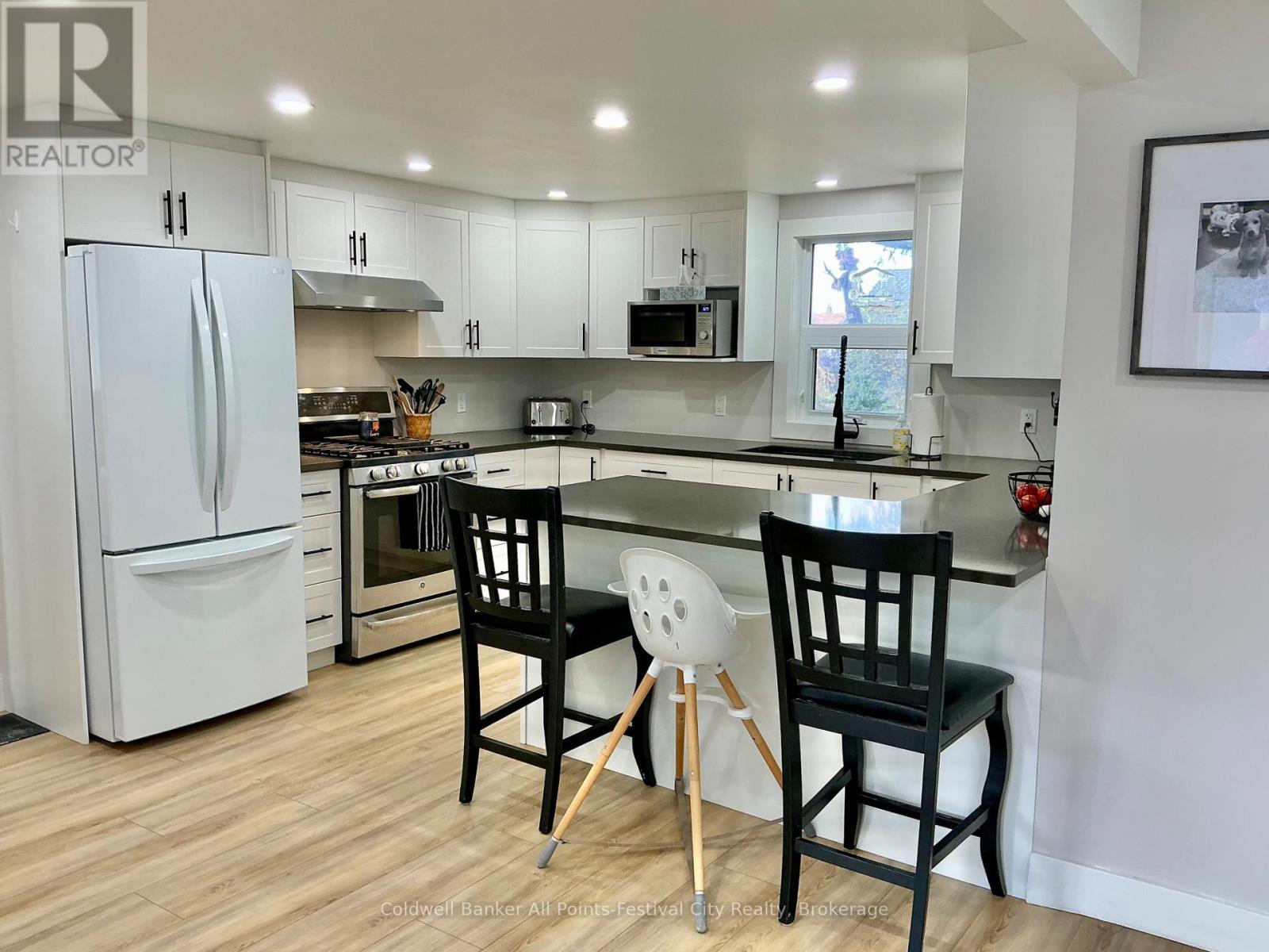 297 Wellington Street S, St. Marys, Ontario  N4X 1C5 - Photo 17 - X12475688