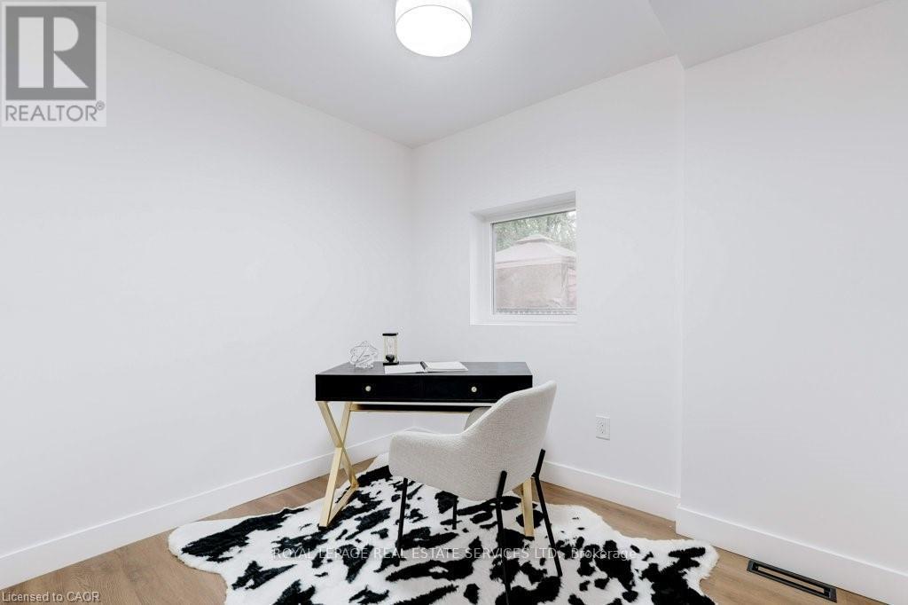 8 Whitfield Avenue, Hamilton (Industrial Sector), Ontario  L8L 4B4 - Photo 10 - X12635672